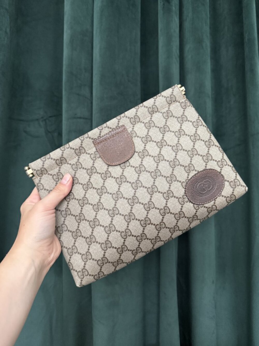 Vintage Gucci GG Supreme Clutch Bag Beige Brown Canvas Leather Trim Italy 80s 90